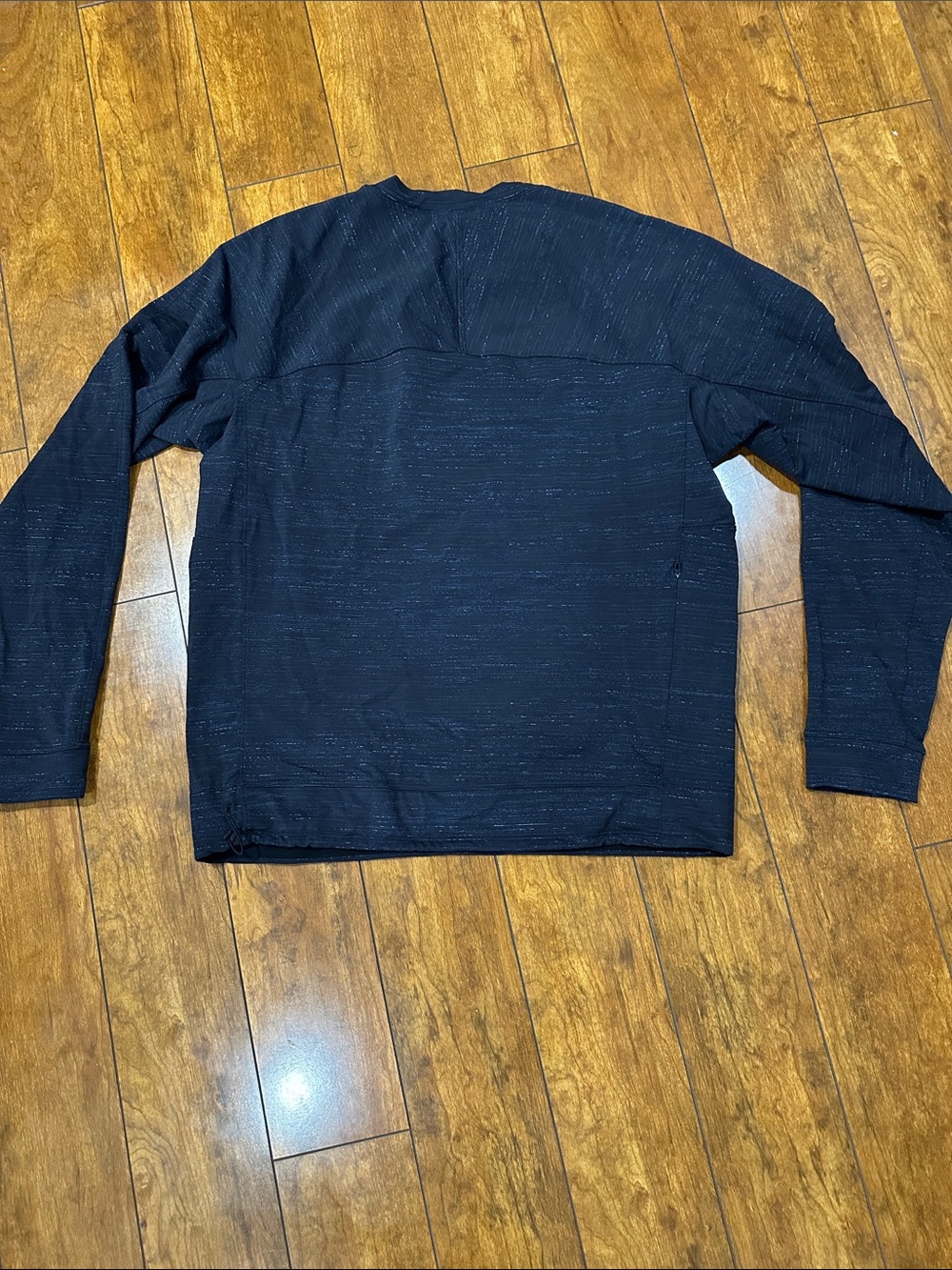 lululemon Men's Oversized Crewneck - True Navy/Black - Picture 2 of 2